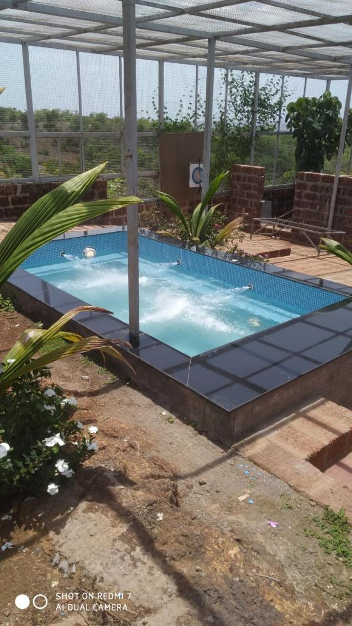 Вілла Mars Jungle Adventure Stud Farm With Private Jacuzzi Narsinge Екстер'єр фото